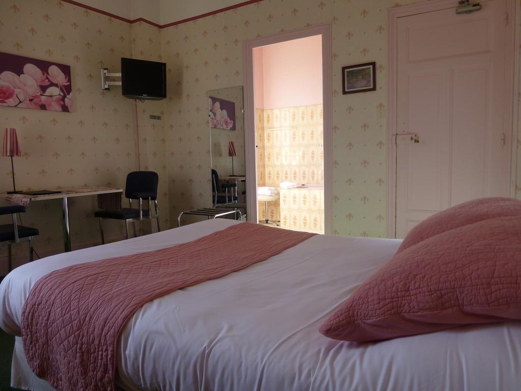 Отель Trianon Виши Номер фото